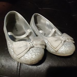 Toddler size 9 flats
